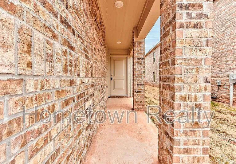 3308 NW 148th St — Photo 3