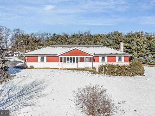 693 Old Commons Rd, Windsor, PA 17366