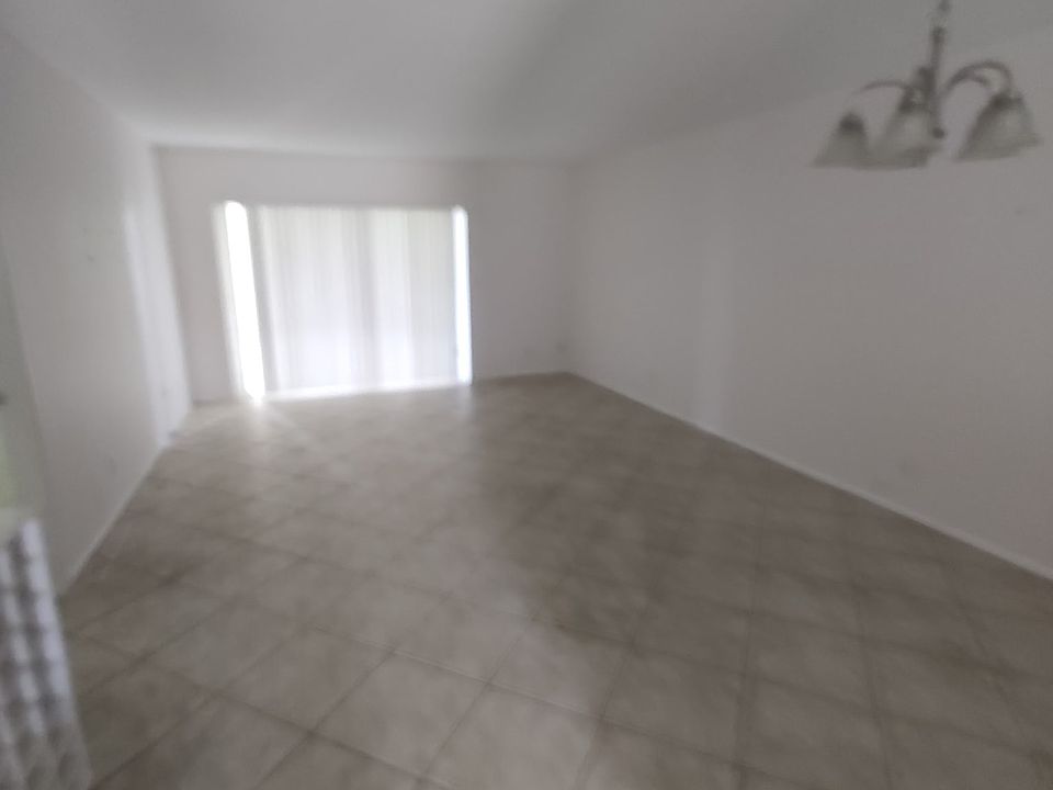 1st image of 144 Lake Barbara Dr