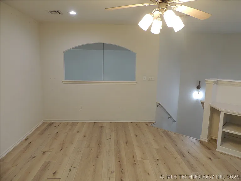 4416 W Indianola St — Photo 46