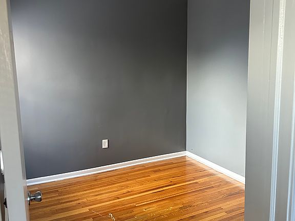 5th image of 4741 W Van Buren St #2