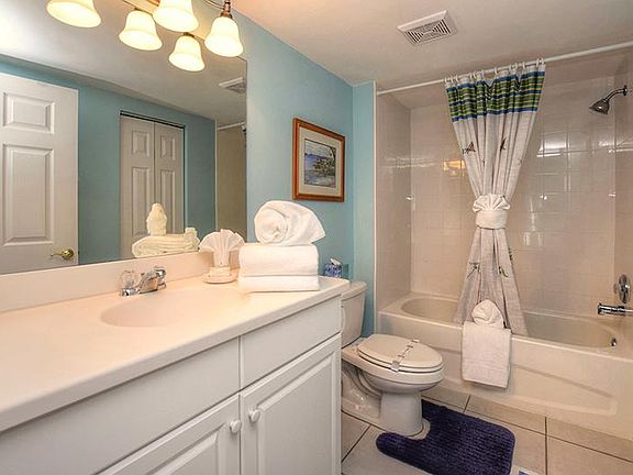 3rd image of 3311 S Atlantic Ave APT 1403
