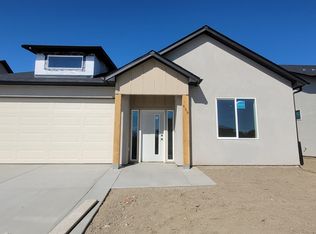 689 McHenry Ave, Grand Junction, CO 81505