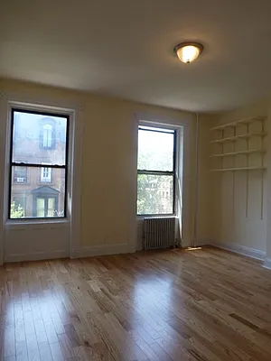 Rented by Joanne Gay Realty Inc | media 22
