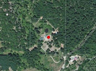 3190 Leland Rd, Wolf Creek, OR 97497