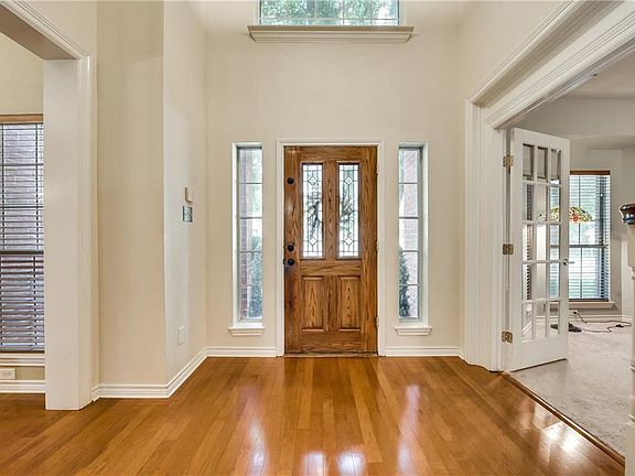 4th image of 2632 Crepe Myrtle Dr