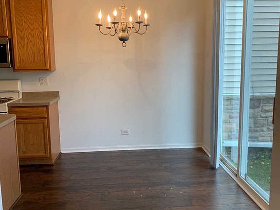 4th image of 24831 W Franklin Ln