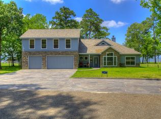 271 N Royale Greens Dr, Coldspring, TX 77331