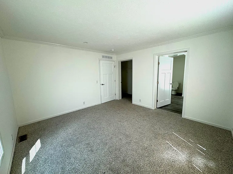 Westbridge Manor — Photo 142
