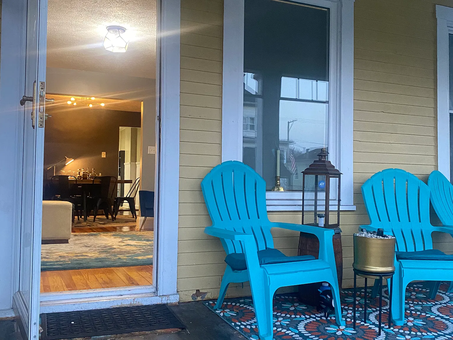 2 bed, 1000 sqft, $1,500 — Photo 3