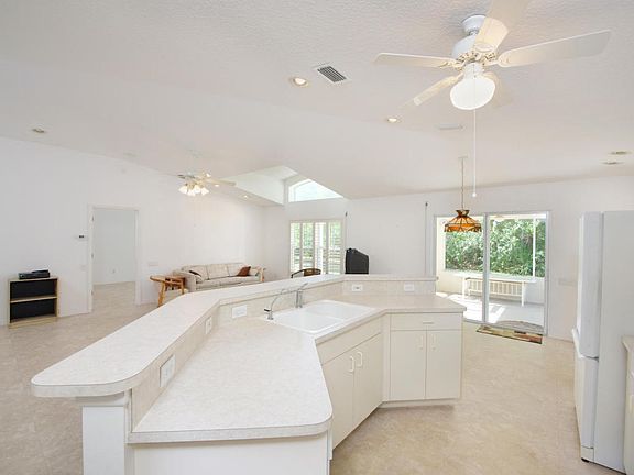 4th image of 4177 Mount Carmel Ln