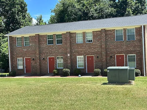 2708 Stewart Dr #C Photo 1