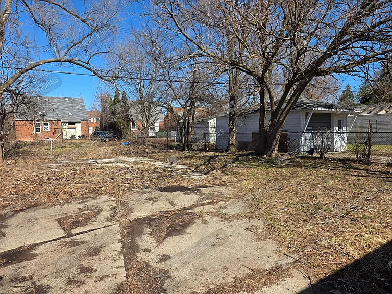 16461 Rossini Dr — Photo 3