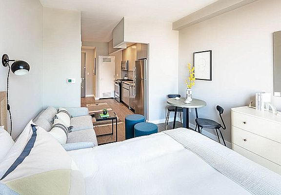 5th image of 22-44 Jackson Ave #2610