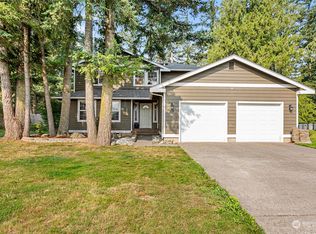 207 Oakdale Dr, Everson, WA