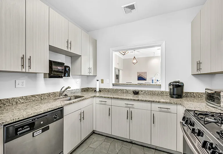 Aspen Glen — Photo 16