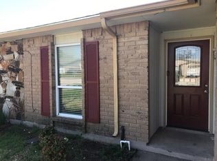 4104 Pepperbush Dr, Fort Worth, TX 76137