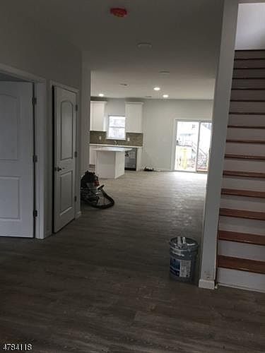 2nd image of 684 W 3rd St
