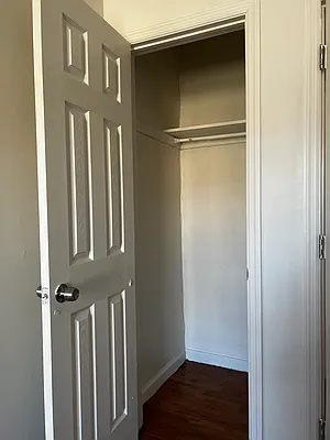 Rented by Douglas Elliman | media 19