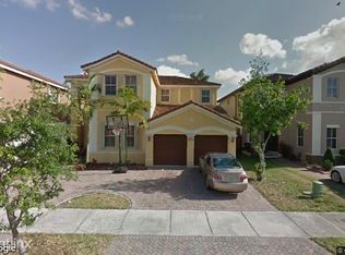 8942 NW 178th Ln, Hialeah, FL 33018
