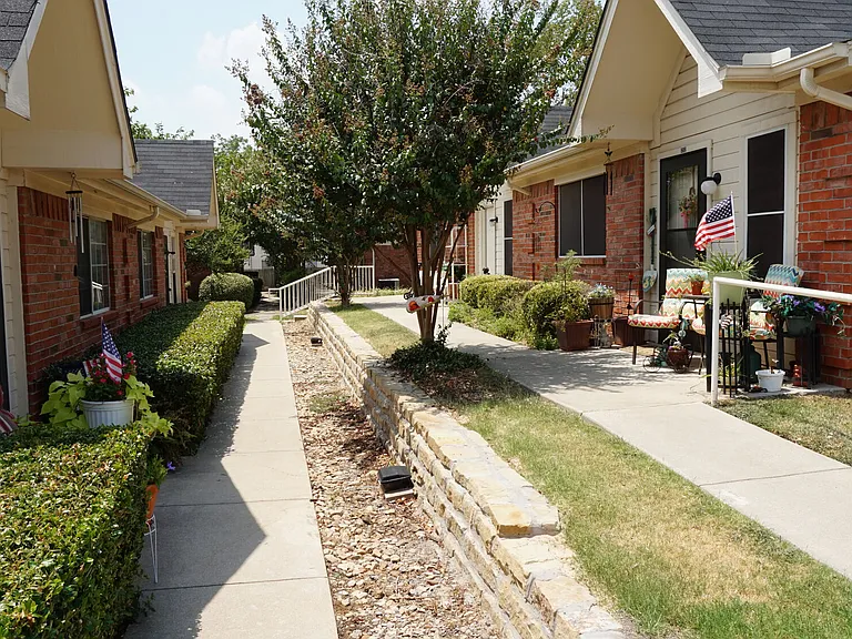 The Parc at Bakers Pointe — Photo 9