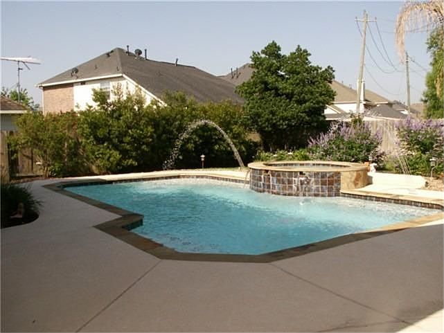 1st image of 1510 Hickory Bend Ct