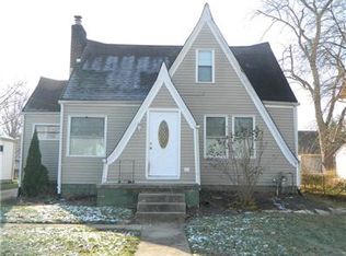 1207 E 10th St, Anderson, IN 46012