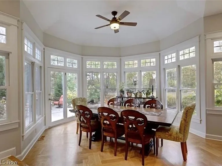 29240 Regency Cir — Photo 8