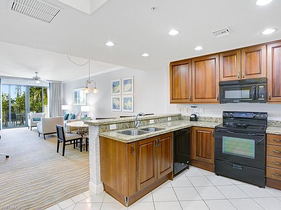 Home For Sale In Naples Bay Resort