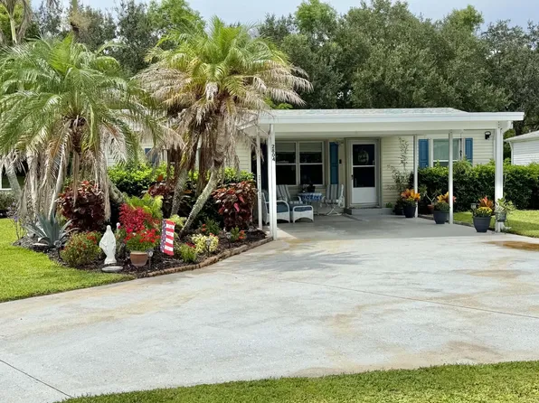 2804 Nine Iron Drive, Port St Lucie, FL 34952
