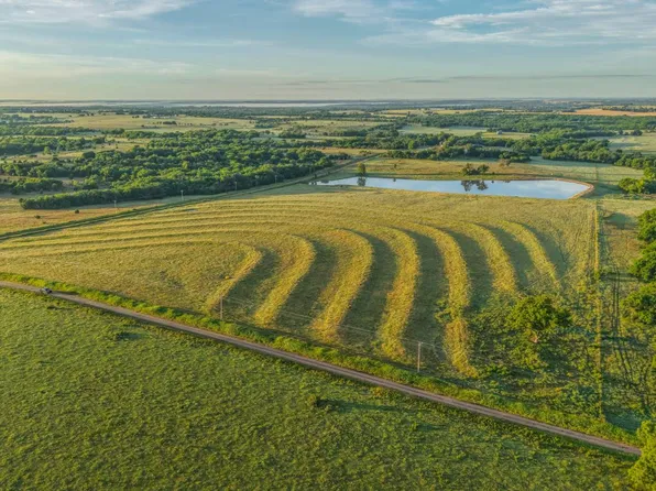 T10 E 3600th Rd, Ralston, OK 74650