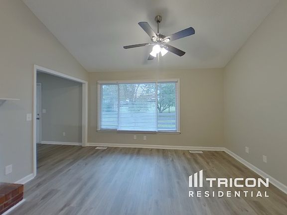 3rd image of 103 Kimberly Dr
