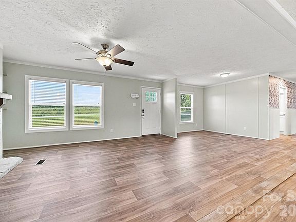 4th image of 2736 Willowtree Church Ave