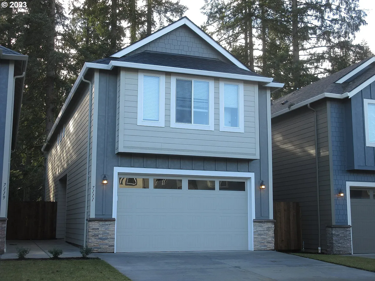 3 bed, 1989 sqft, $2,995 — Photo 1