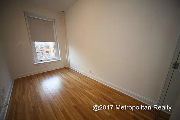 Rented by Metropolitan Realty | media 17