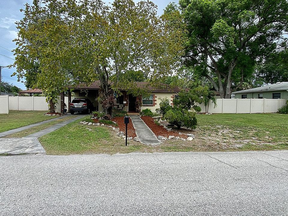 2nd image of 613 N Matanzas Ave