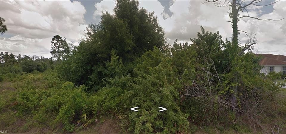 1st image of 1122 Truman AVE