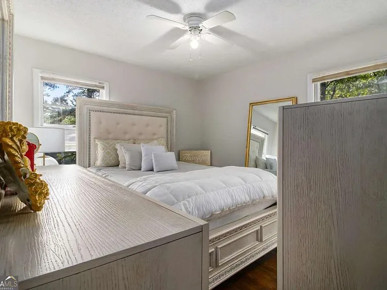 3367 Misty Valley Rd — Photo 14