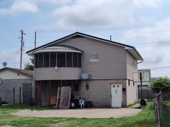 3025 S 3rd St, Ironton, OH 45638