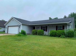 9015 Wallen Ln, Fort Wayne, IN 46825