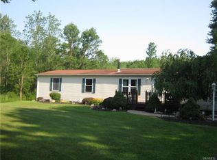 3747 Pike Rd, Batavia, NY 14020
