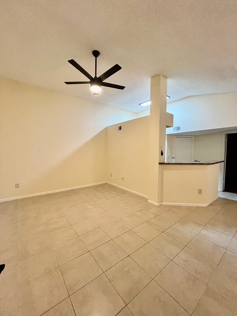 1 bed, 630 sqft, $1,775 — Photo 2