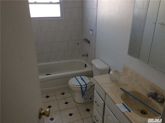 3rd image of 27 Buckskin Ln