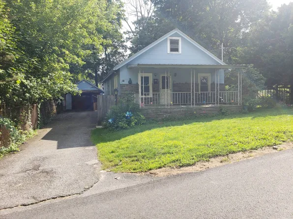 11 Smith St, Monticello, NY 12701