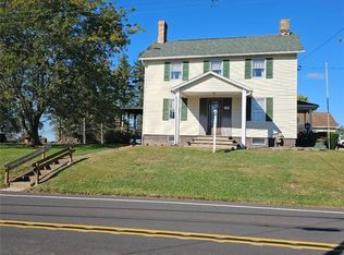 6304 Tuscarawas Rd, Midland, PA 15059