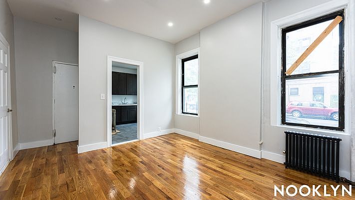 1st image of 224 Sterling St APT 1