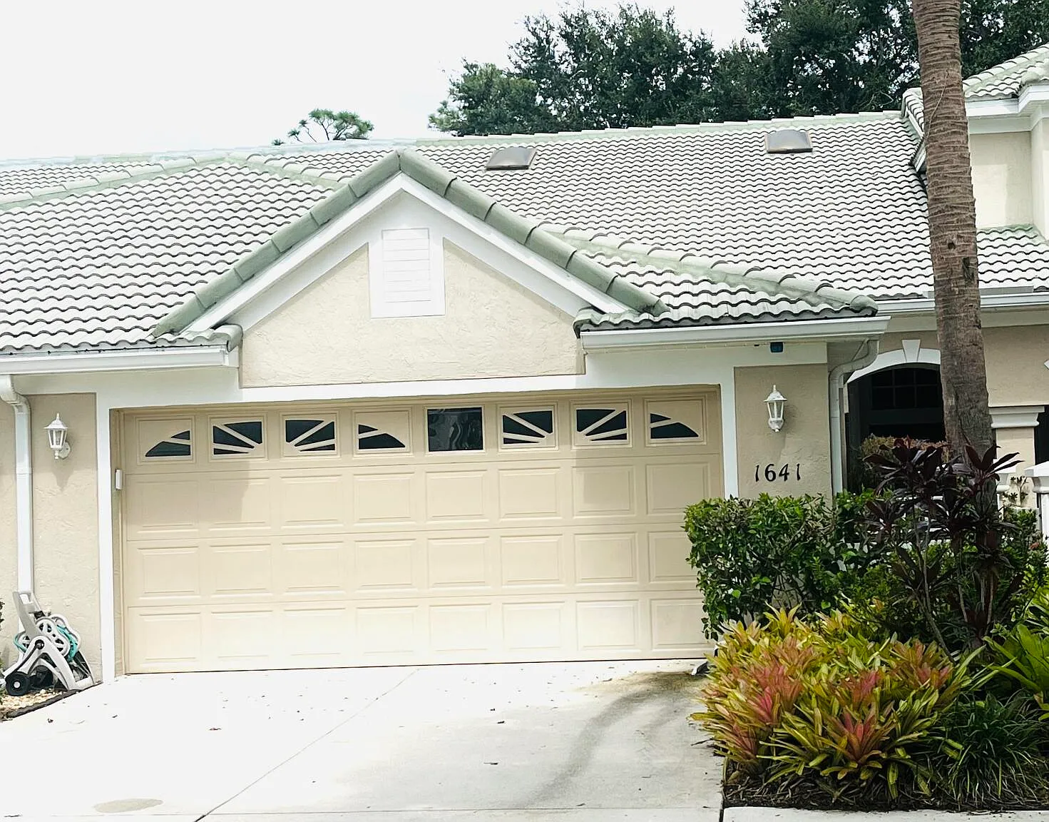 2 bed, 2.0 bath, 1454 sqft, $2,600 — Photo 1