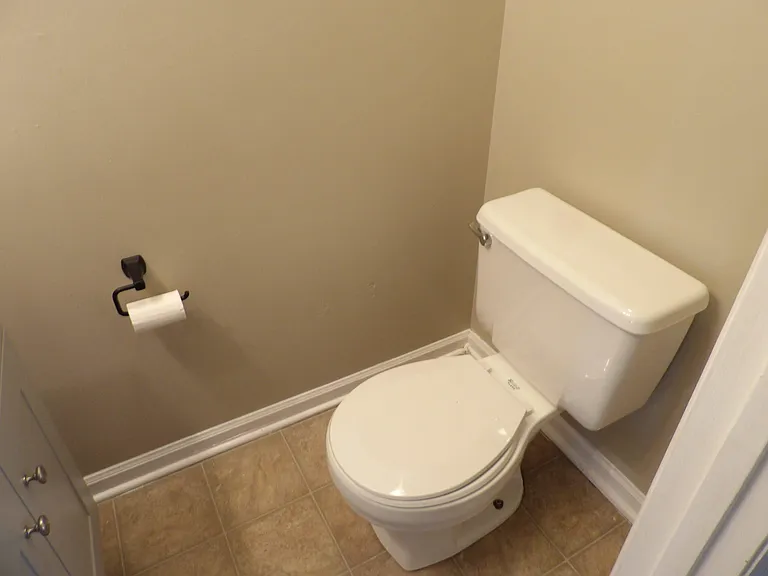 902 Plaza Dr #5 — Photo 20