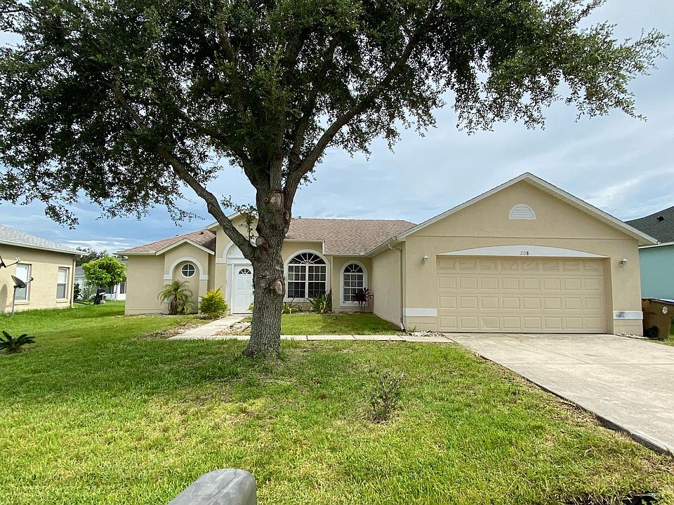 1st image of 208 Abbotsbury Dr