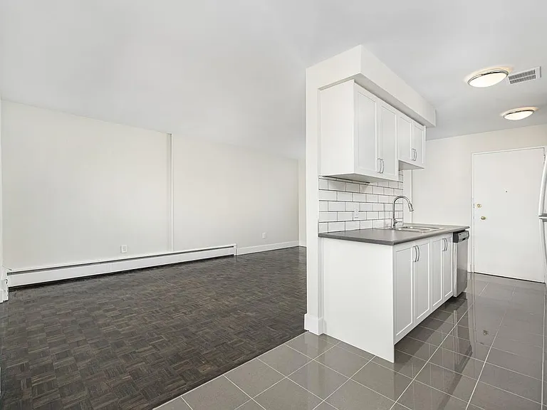 321 Marland Ave — Photo 15
